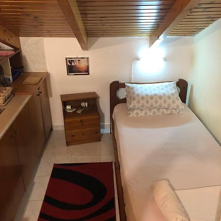 Ion Apartments Messolonghi Single Bed Room Mountain View Loft Missolonghi Экстерьер фото