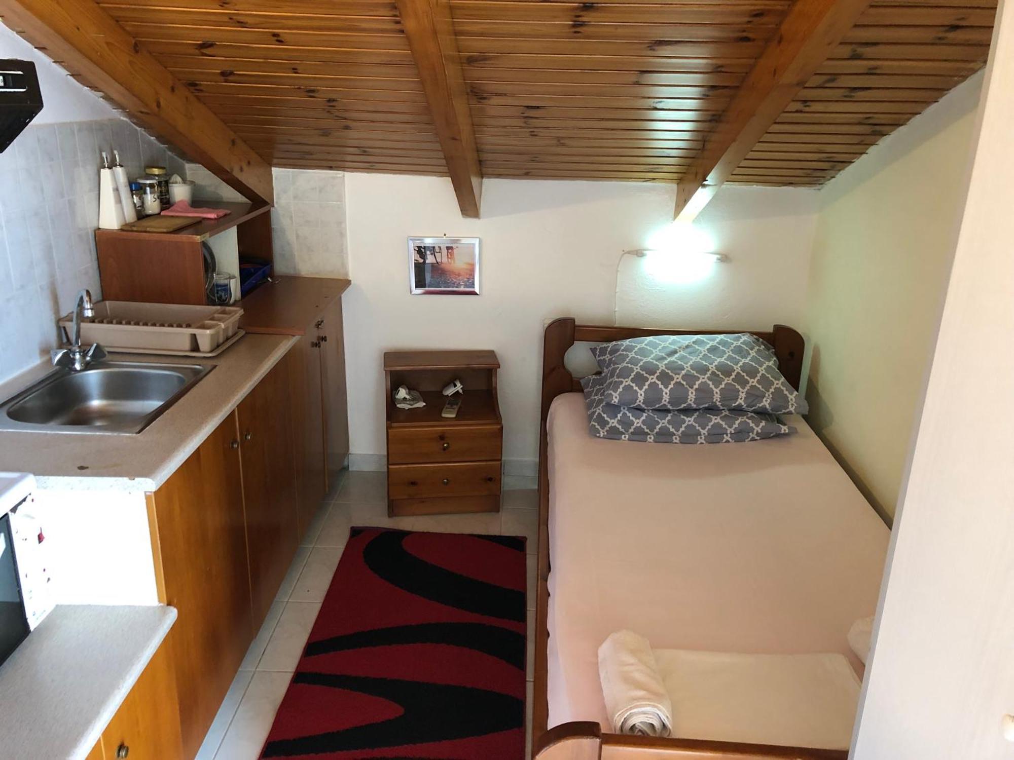 Ion Apartments Messolonghi Single Bed Room Mountain View Loft Missolonghi Экстерьер фото