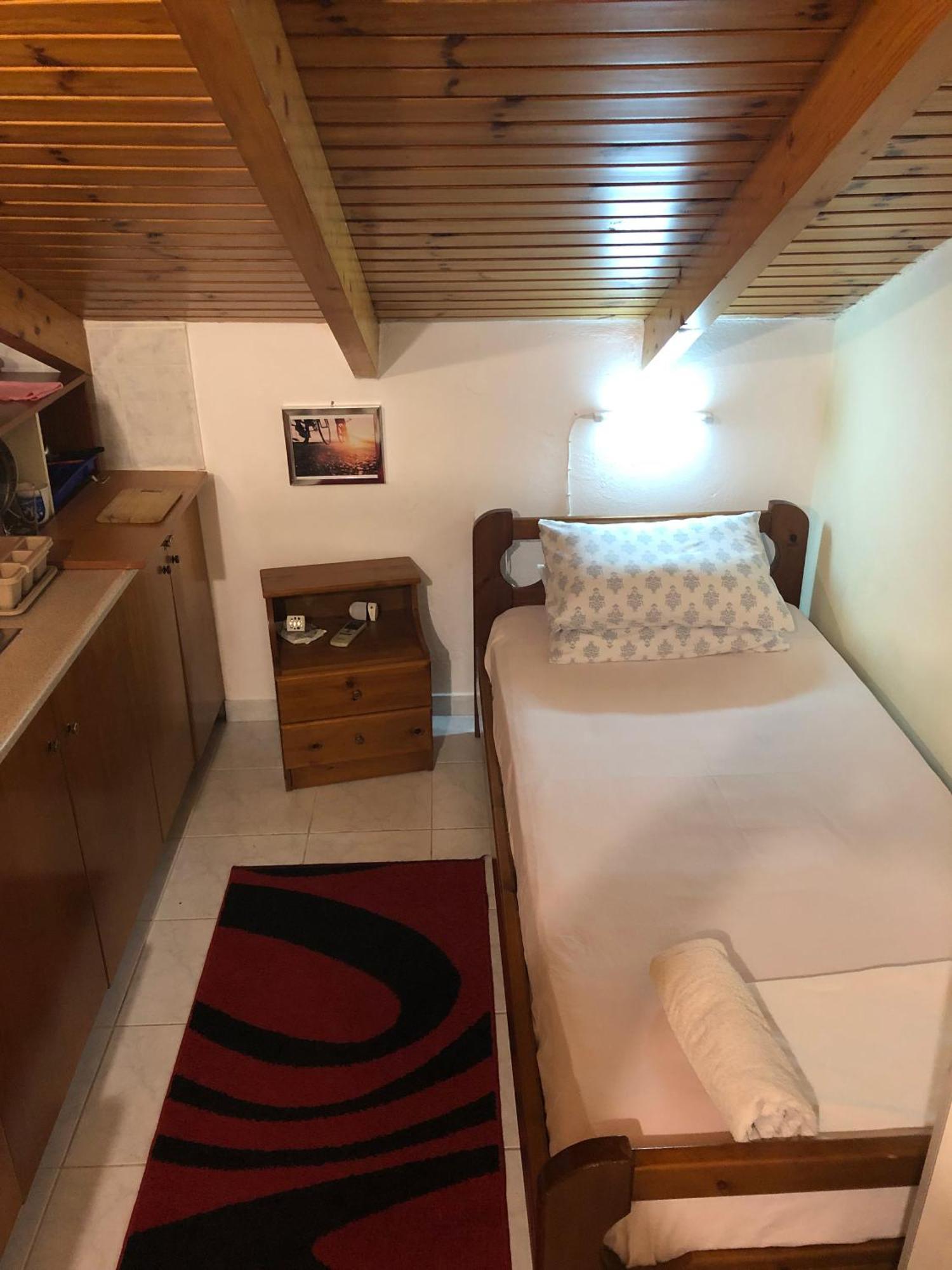Ion Apartments Messolonghi Single Bed Room Mountain View Loft Missolonghi Экстерьер фото